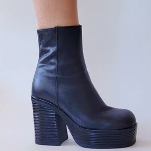 UNIF Ace Boot